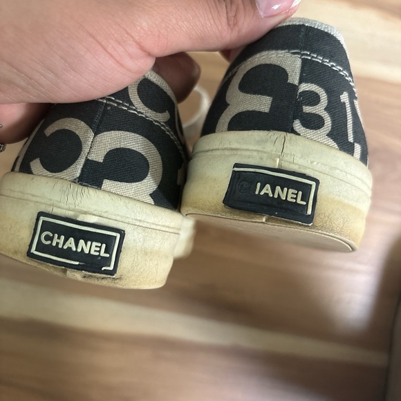 Chanel Black and Cream Canvas Sneakers - Picture 4 of 7